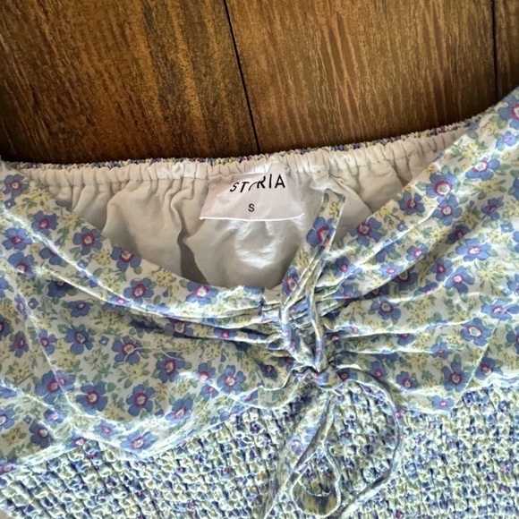 STORIA Smocked Bodycon Ditzy Floral Purple Green Mini Dress Puffy sleeves - Picture 4 of 9